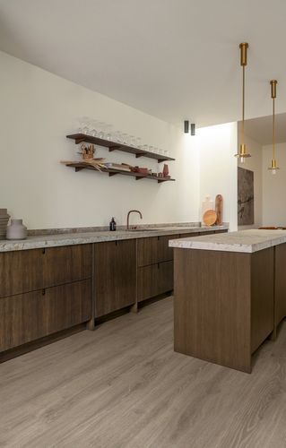 Ламінат Quick Step Majestic MJ3548 Дуб лісовий коричневий MJ3548 фото StarFloor