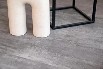 Вінілова підлога Vinilam Ceramo 71616 Цемент Сірий 71616 фото StarFloor