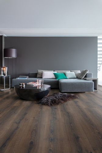 Ламінат Quick Step Majestic MJ3553 Дуб пустеля темно-коричневий шліфований MJ3553 фото StarFloor