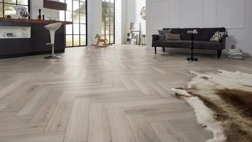Ламінат Kronotex Herringbone 3773 Дуб Срібний D3773 фото StarFloor